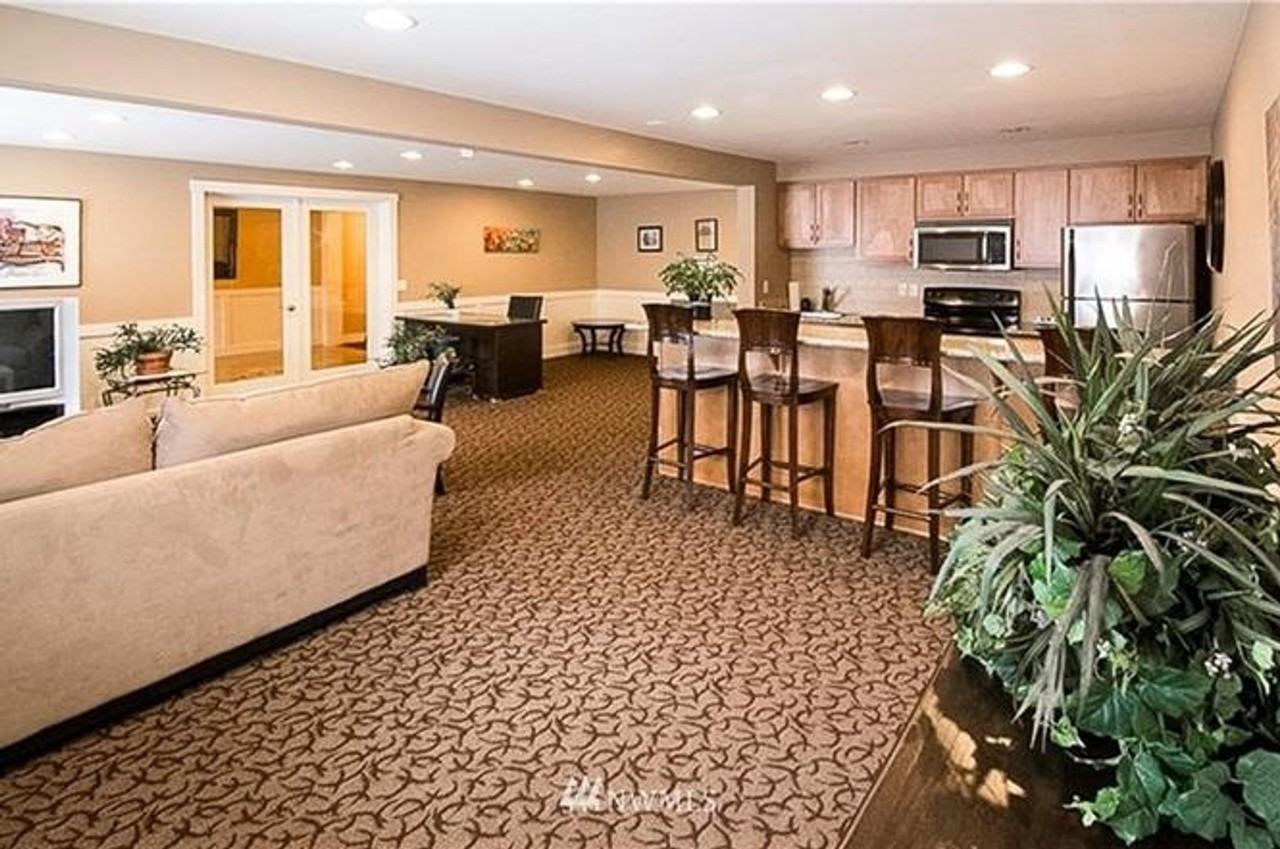 25 N Broadway #303 - Photo 6 of 20