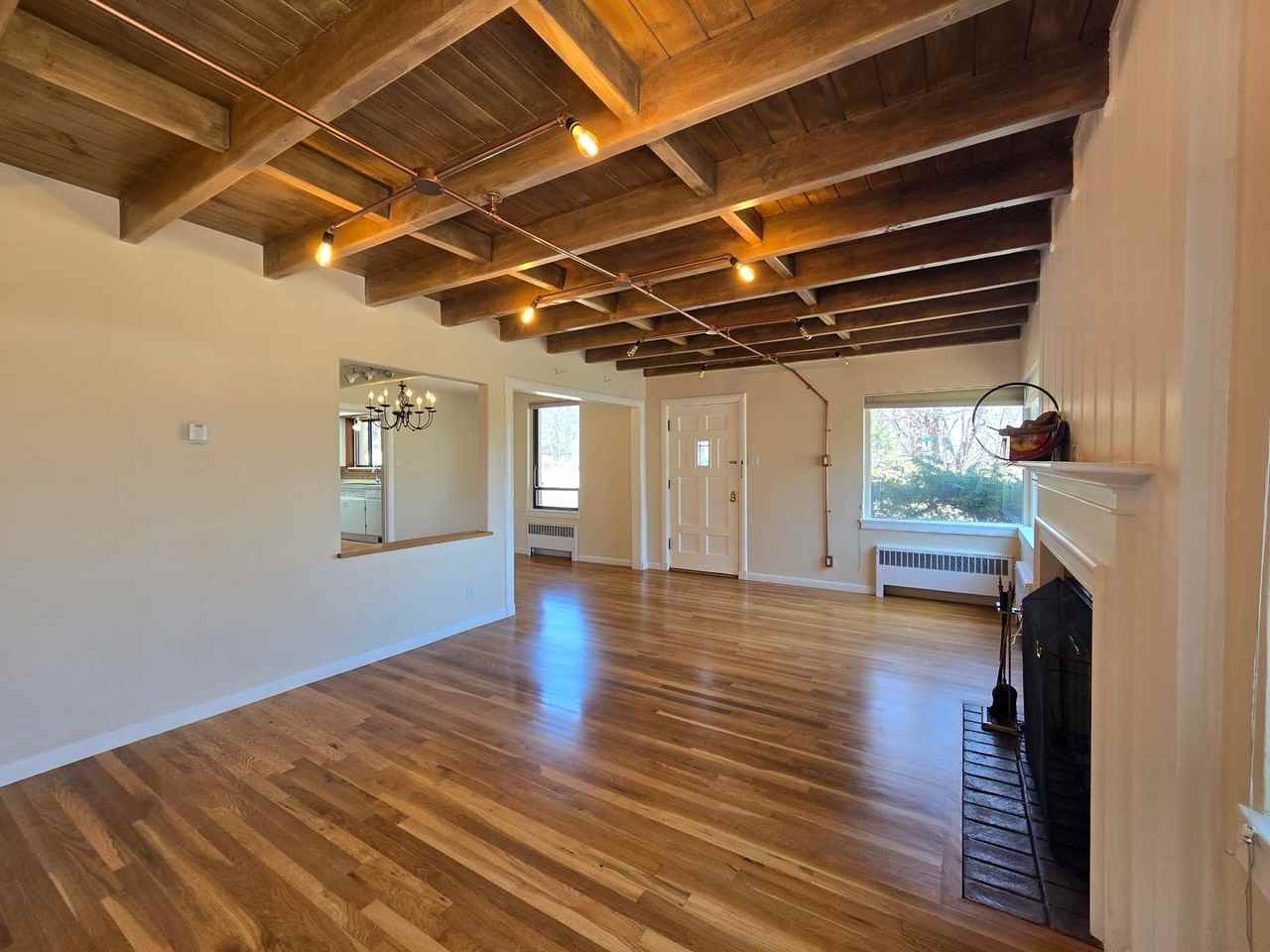 4557 Trinity Dr - Photo 2 of 42