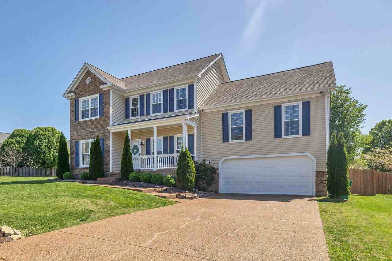 1001 Watauga Ct - Photo 3 of 38