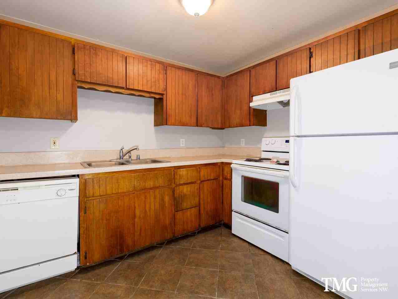 11001 Ne 48th Cir - Photo 2 of 12