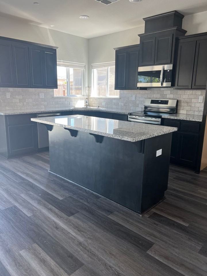 1508 Lahonton Way - Photo 6 of 27