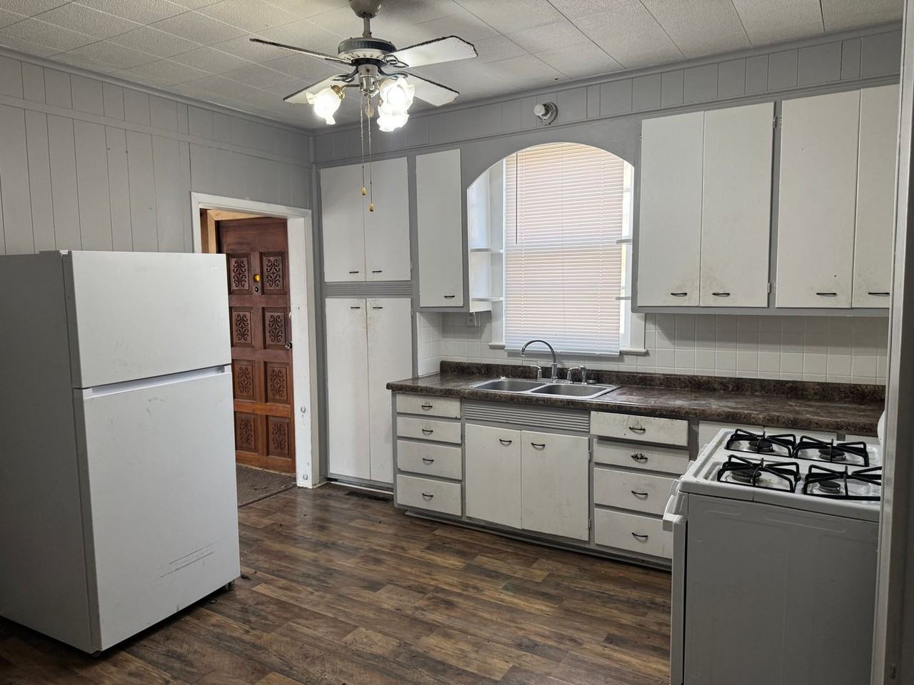1709 Francis St - Photo 4 of 8