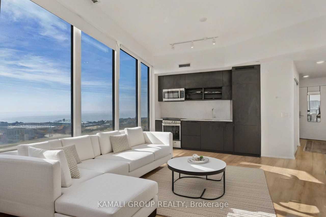 135 East Liberty Street #2411 - Photo 2 of 21