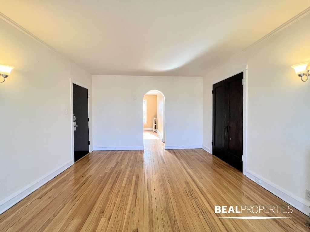 4904 N Hoyne Ave #N3 - Photo 3 of 13