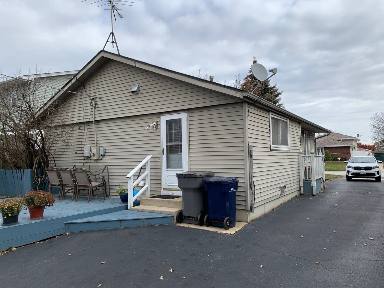16732 Hobart Ave #NA - Photo 4 of 31