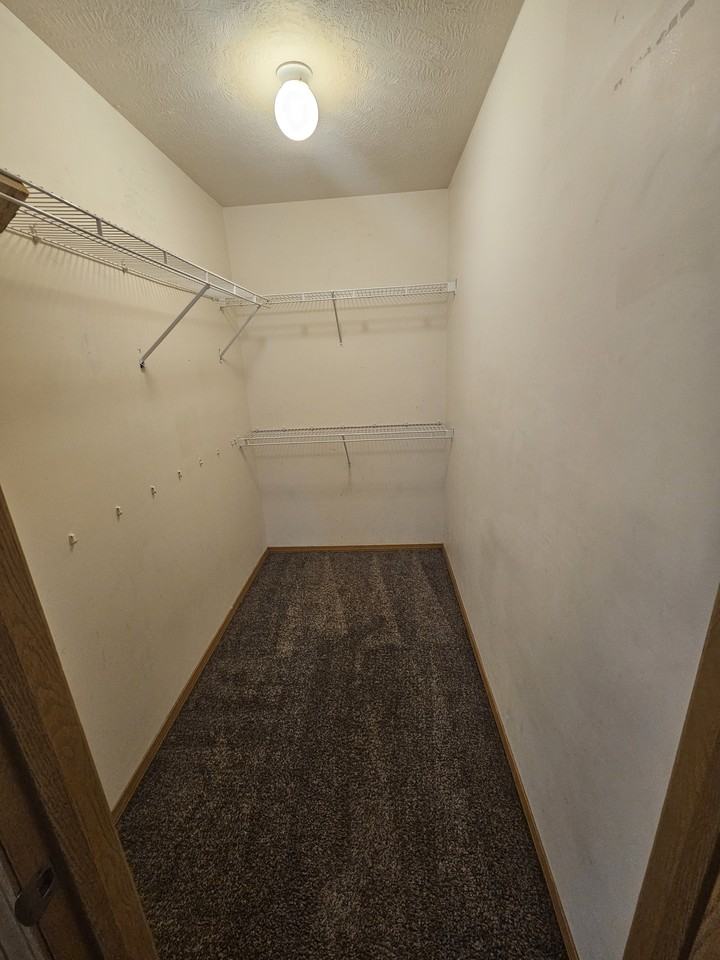 3118 W Commercial St #B - Photo 6 of 7