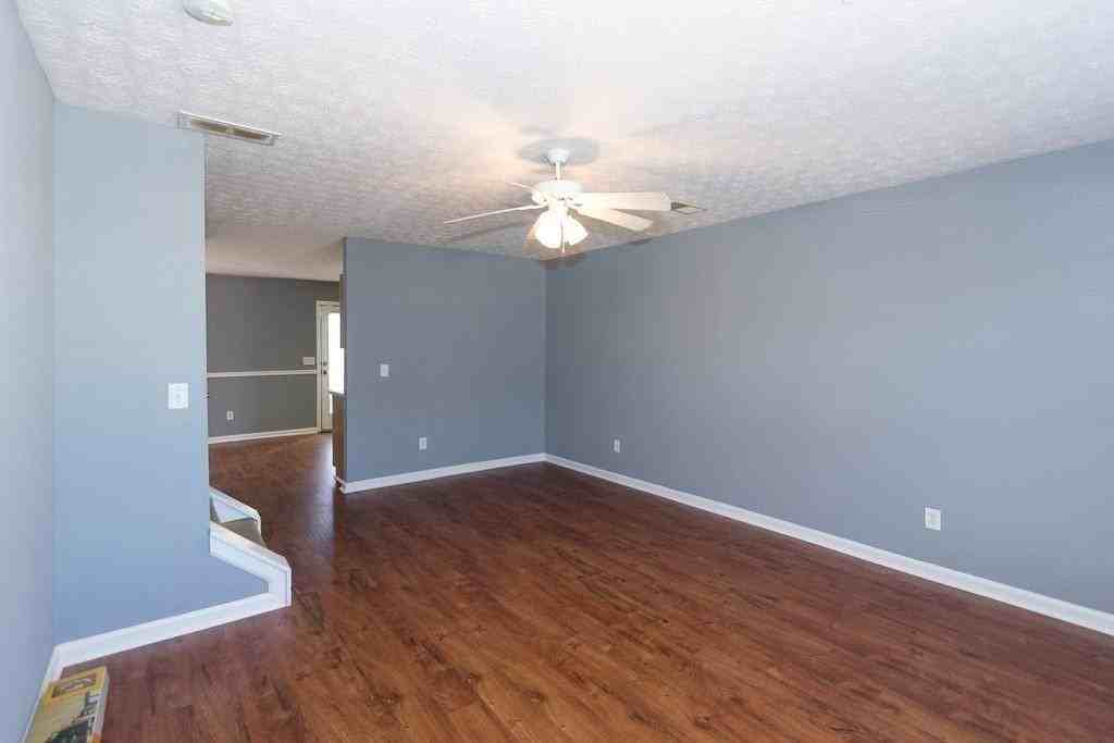 190 Blake Ave #190 - Photo 2 of 15