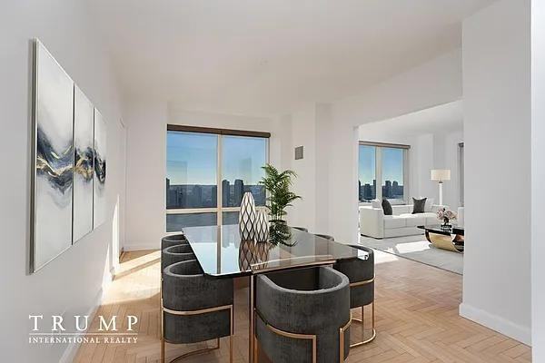 United Nations Plz #37B - Photo 3 of 20