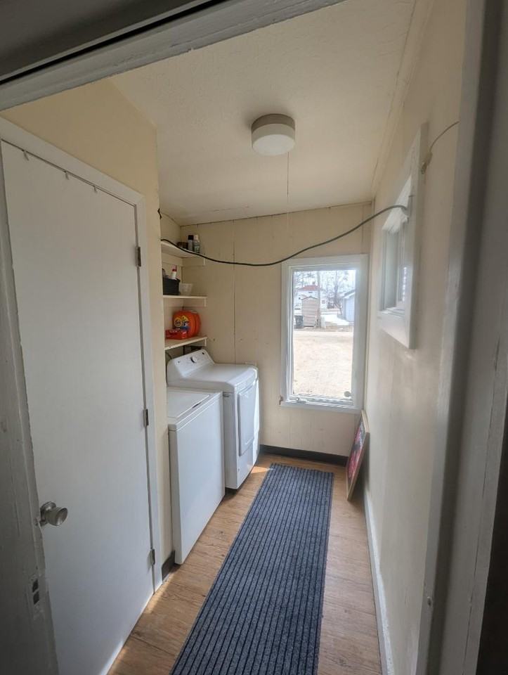 1026 Birchmont Dr Ne - Photo 3 of 19