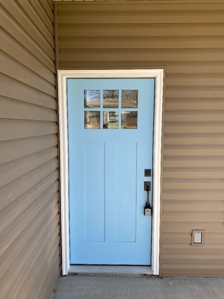 104 S Hyde St - Photo 2 of 16