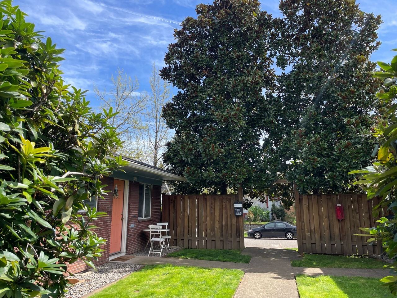 5511 Ne 29th Ave - Photo 2 of 27