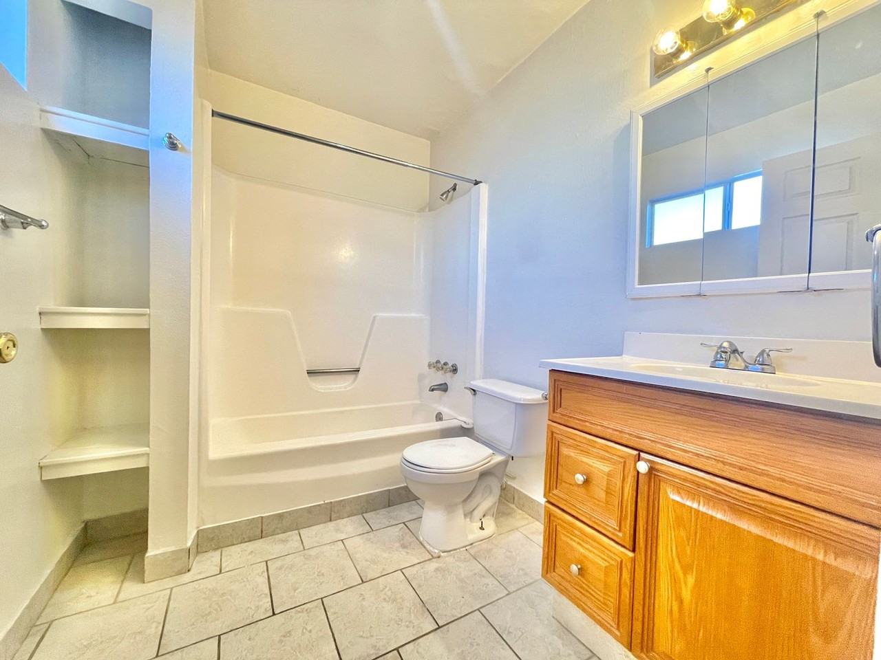 Amherst - Photo 5 of 15