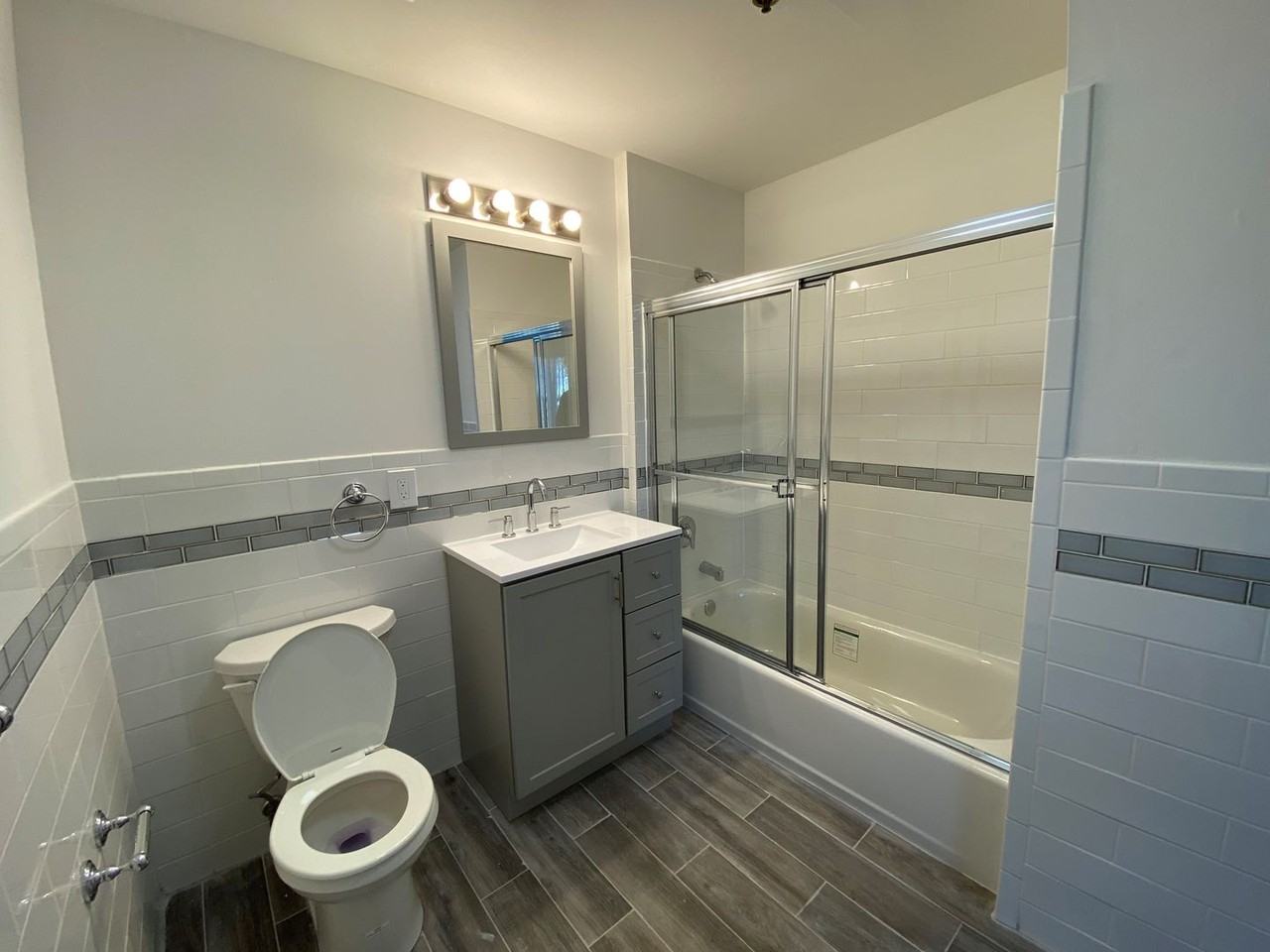 145 DOCK STREET - Photo 3 of 50