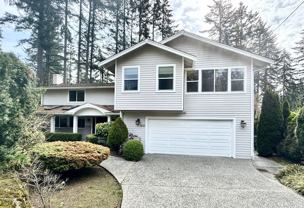 832 130th Ave Ne - Photo 1 of 1