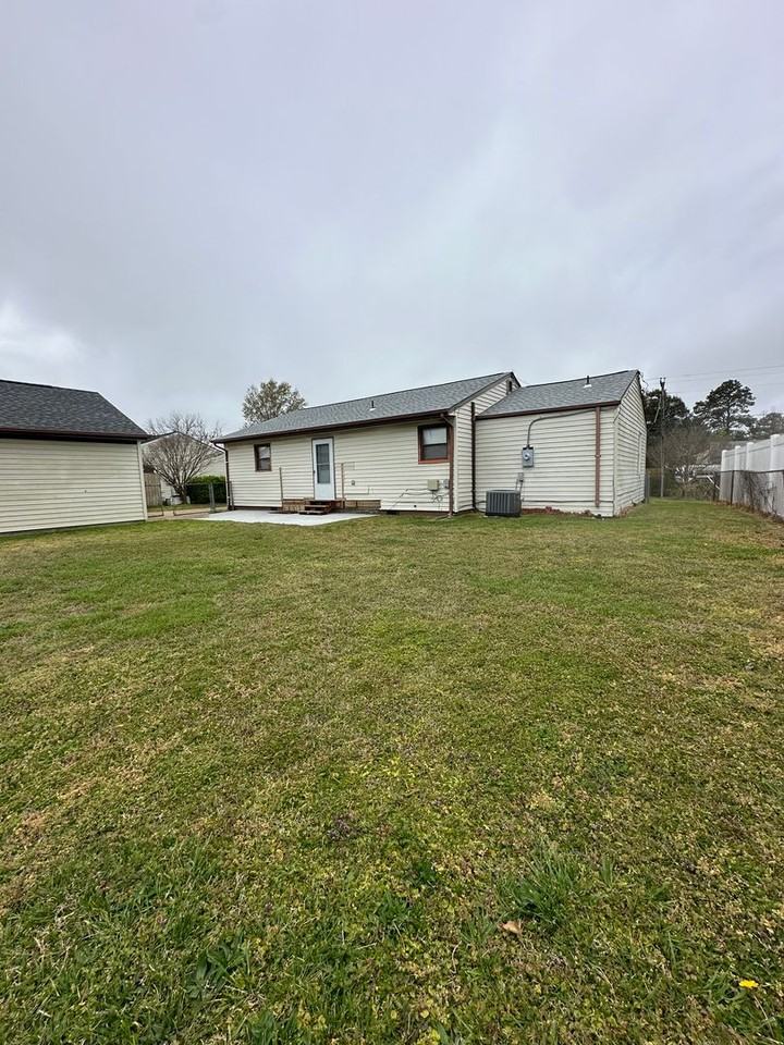 1636 King William Rd - Photo 6 of 11