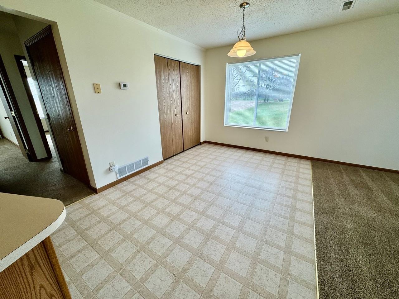 Two bedroom, 1 bathroom, Patio - Photo 4 of 11