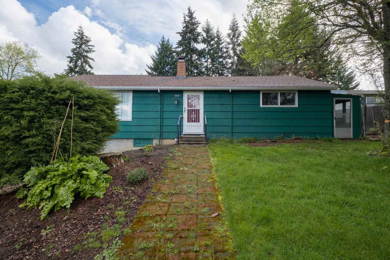 1608 Shattuck Ave S - Photo 2 of 32