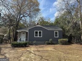 featured image of 906 Central Ave