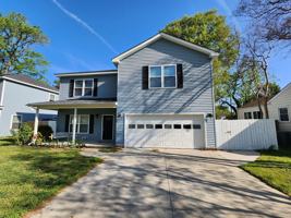 featured image of 232 Woodview Ave