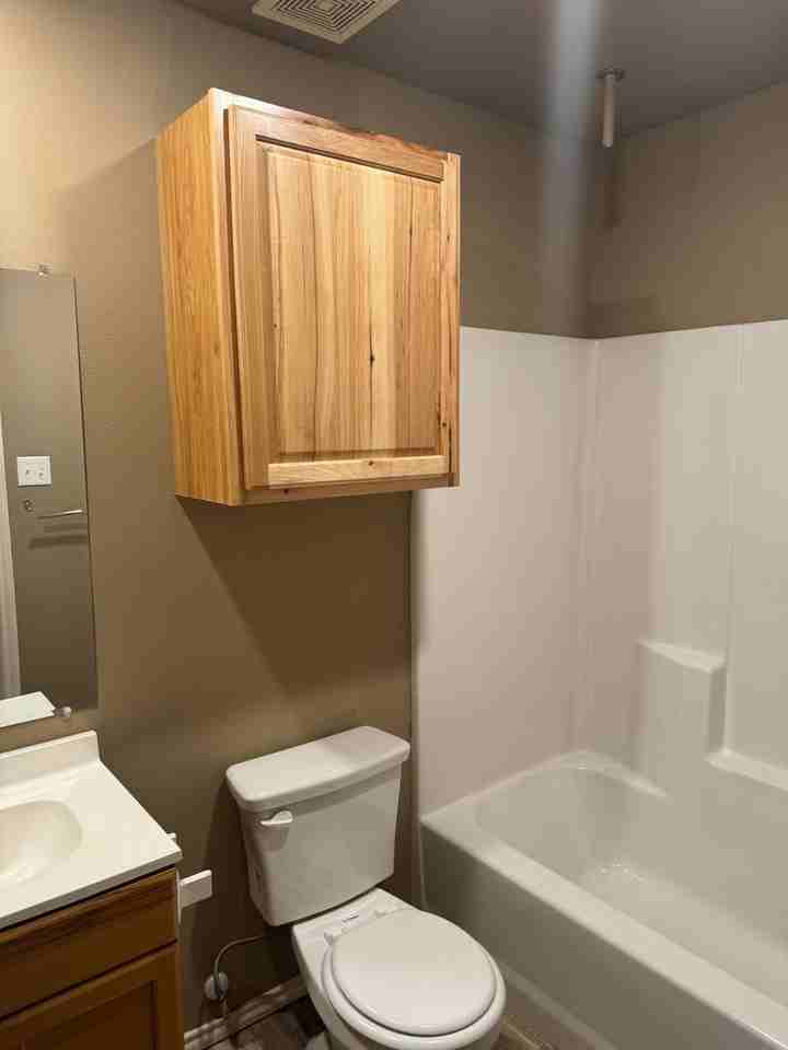 3411 E 16th St - Photo 3 of 9