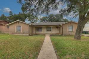 featured image of 334/336 Craddock Ave.