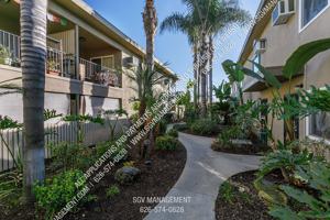 featured image of 530 E Cypress St