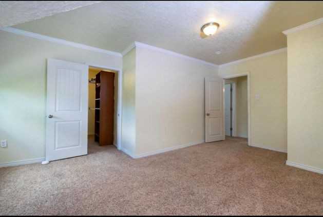 2608 1st Ave N - Photo 6 of 9