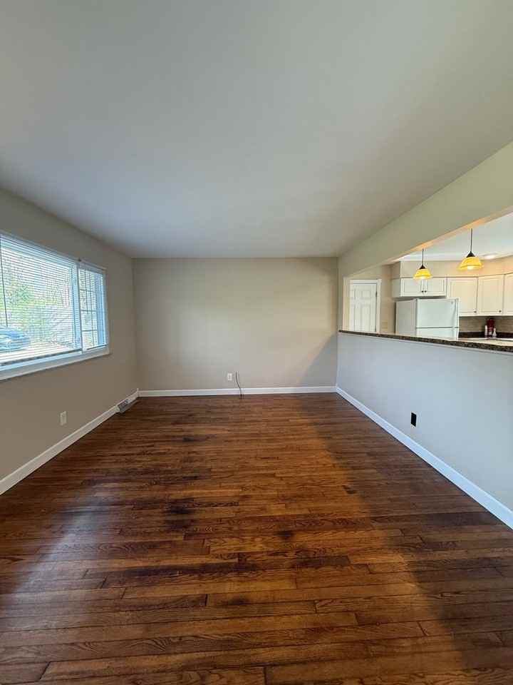 4030 N Baugh Rd - Photo 2 of 23