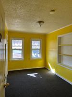 featured image of 1304 Amalia Ave