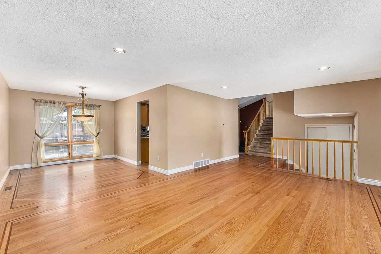 1881 S Olive St - Photo 3 of 22