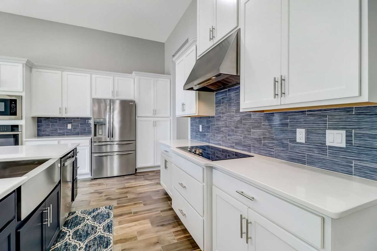 94935 Palm Pointe Dr S - Photo 3 of 26