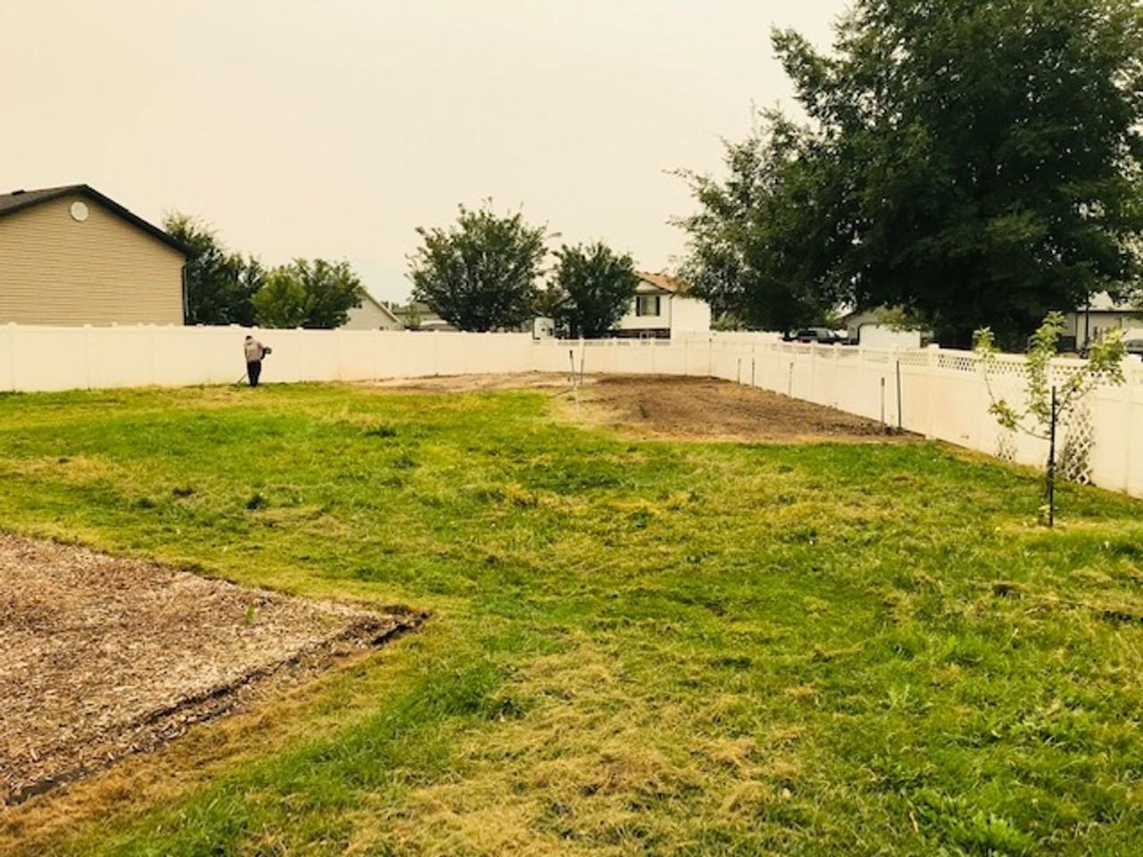 1160 W 2640 S - Photo 2 of 5