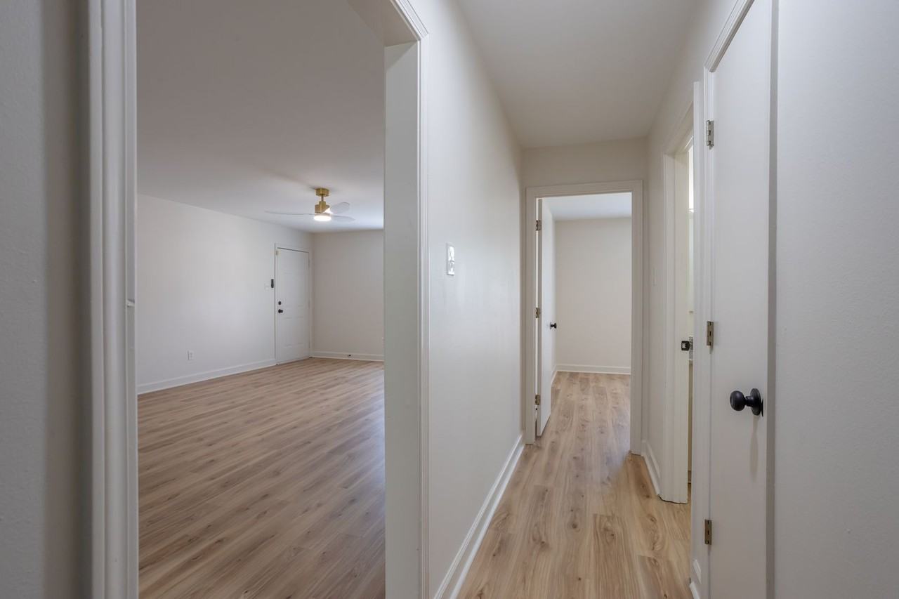 26 West Residences - Photo 7 of 29