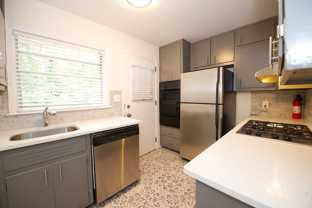 3535 Roswell Rd Ne #F2 - Photo 1 of 1