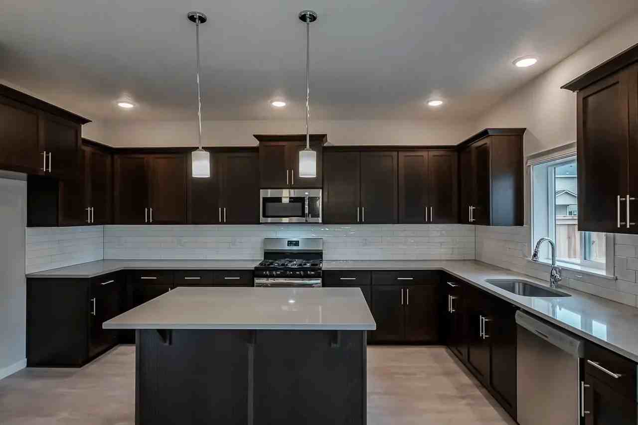 4527 Sagecrest Dr Ne - Photo 2 of 28