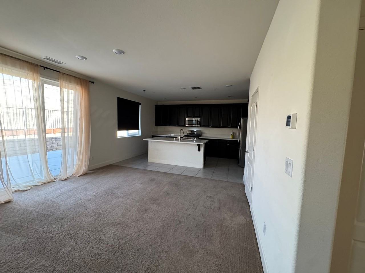 3102 Vecchio Dr - Photo 6 of 31