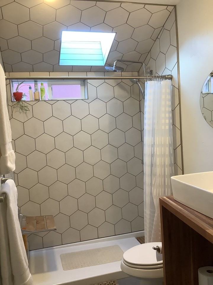 1807 S Shoshone St - Photo 6 of 20