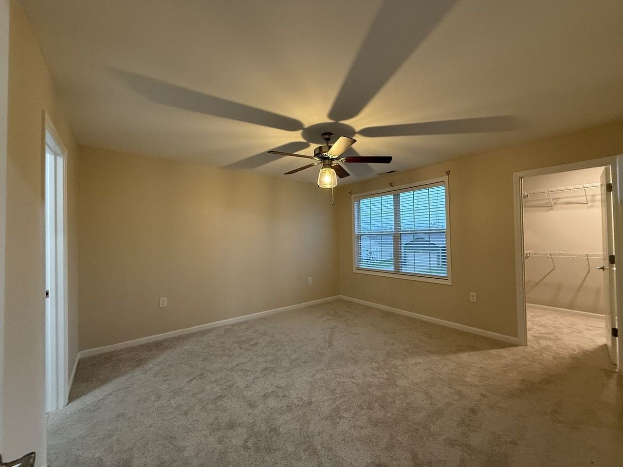 7211 Weatherstone Blvd - Photo 6 of 12