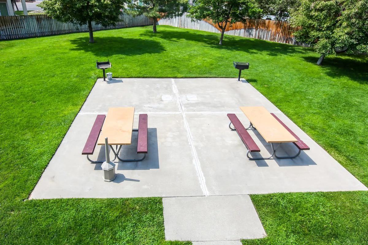 3230 Imperial Way - Photo 7 of 50