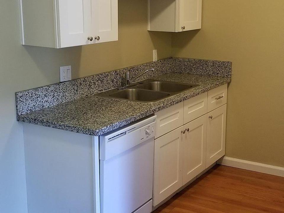 3230 Imperial Way - Photo 4 of 50