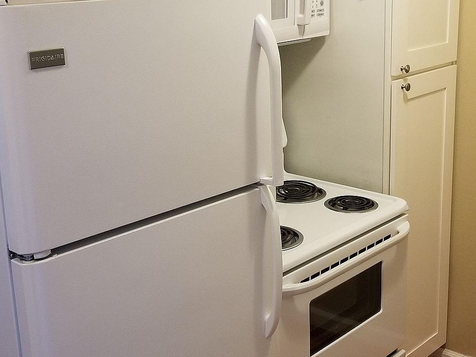 3230 Imperial Way - Photo 6 of 50