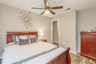 15215 Livingston Ave - Photo 1 of 1