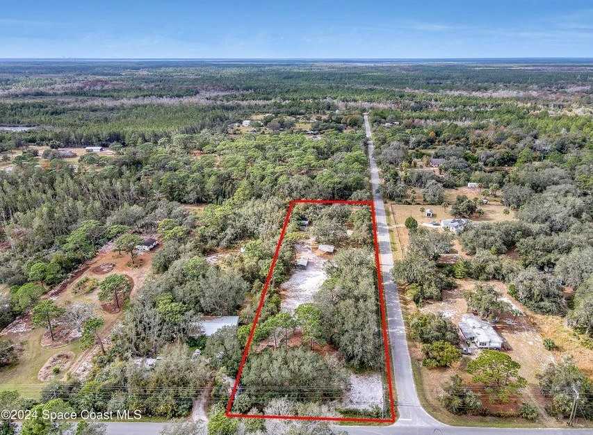 4855 Gandy Rd - Photo 3 of 31