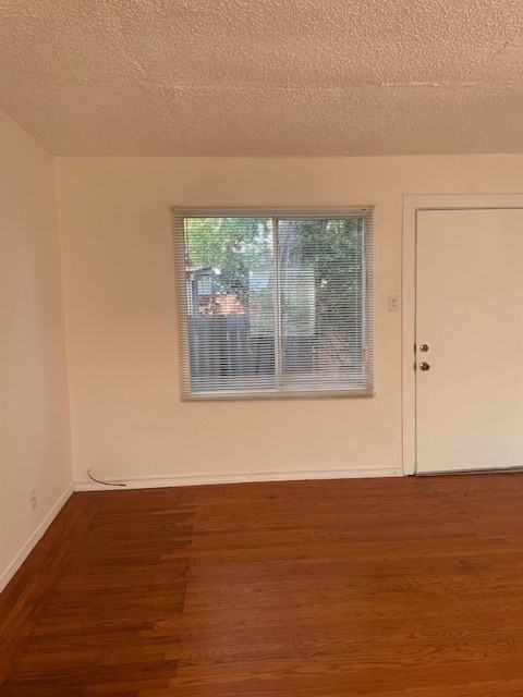 1921 98th Ave - Photo 2 of 16