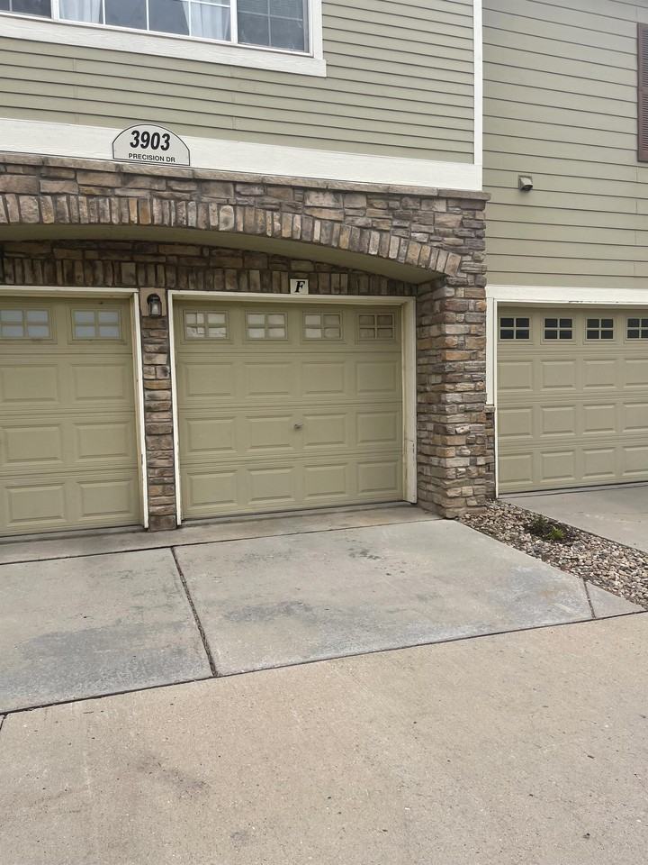 3903 Precision Dr #F - Photo 4 of 26