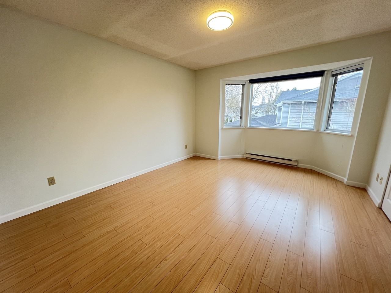 12020 Greenland Drive - Photo 6 of 23