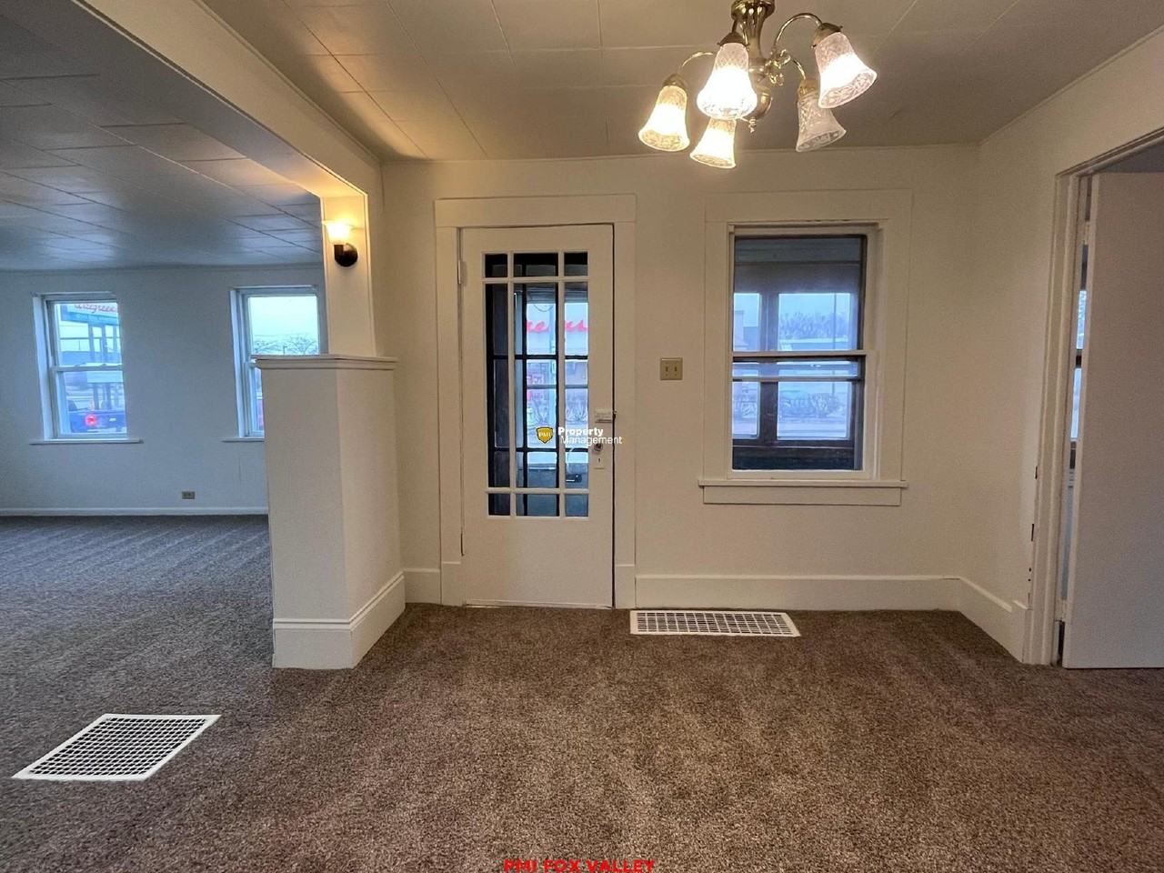 509 3rd St - Photo 4 of 21