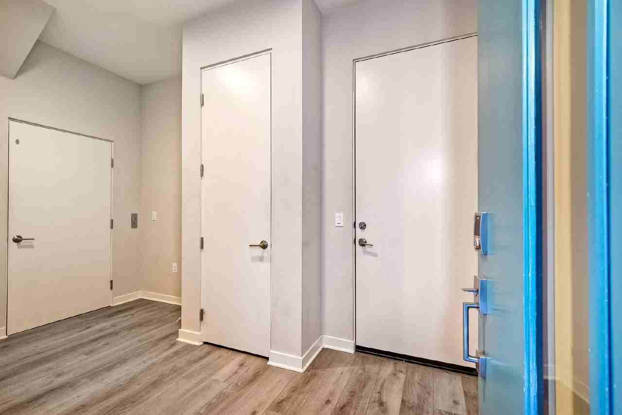 3640 7th Ave - Photo 3 of 26