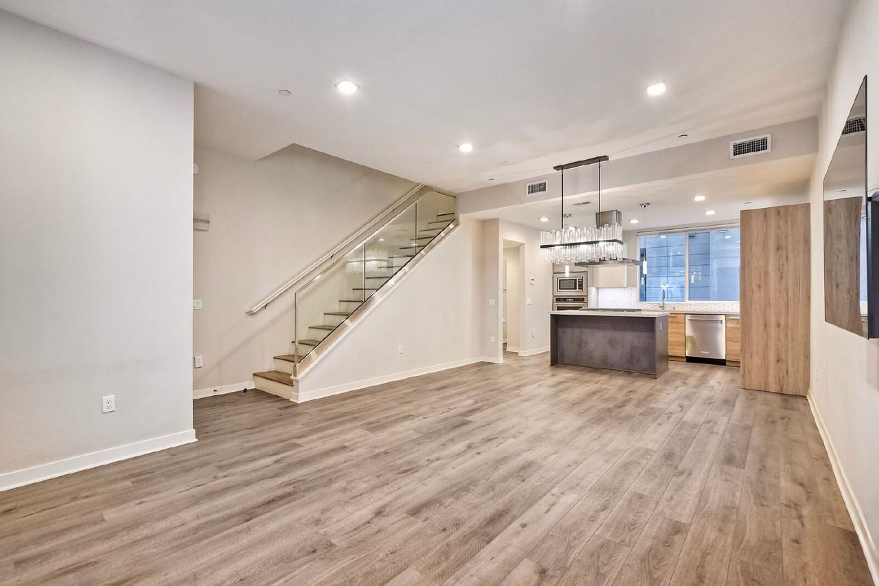 3640 7th Ave - Photo 7 of 26