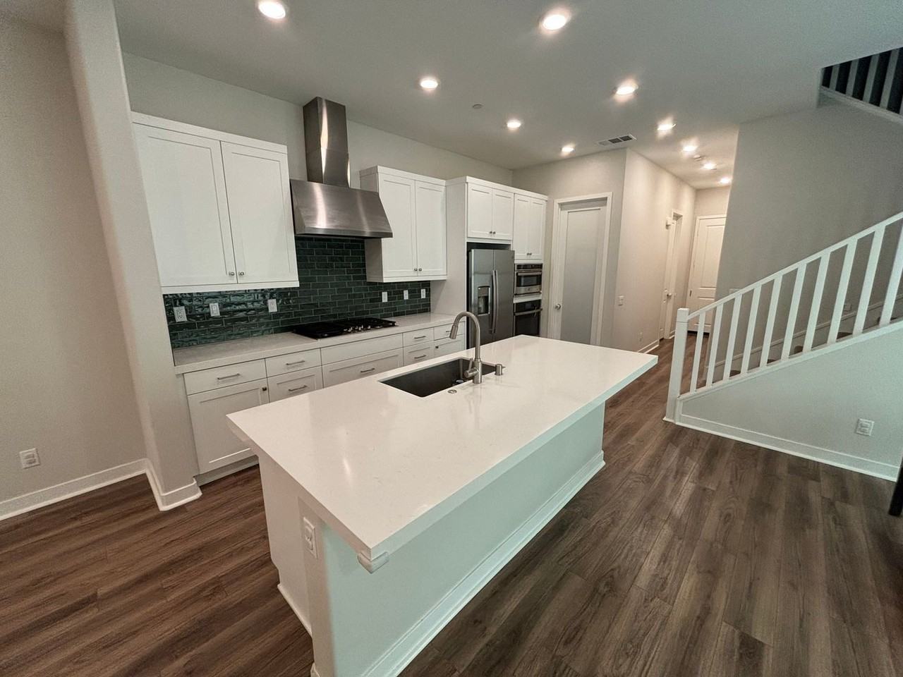 27272 Red Willow Ct - Photo 4 of 14